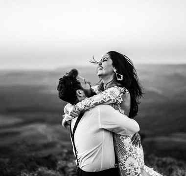 https://gabriela-orozco.click/wp-content/uploads/2020/12/image_about_us_05.jpg